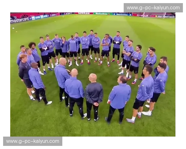 当银河战舰驶入海河：皇马vs天津泰达，一场关于青春、跨界与纯粹足球的梦幻礼赞